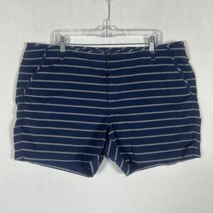 Eddie Bauer Womens Striped Shorts 20 Plus Blue Flat Front Chino Travel Stretch
